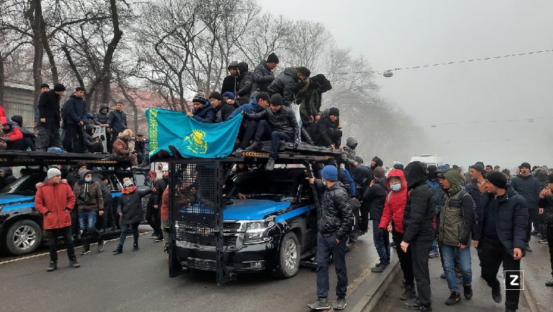 БАС ПРОКУРОР АЛМАТЫҒА 20 МЫҢ ШЕТЕЛДІК ЛАҢКЕС БАСЫП КІРДІ ДЕГЕН АҚПАРАТТЫ ЖОҚҚА ШЫҒАРДЫ