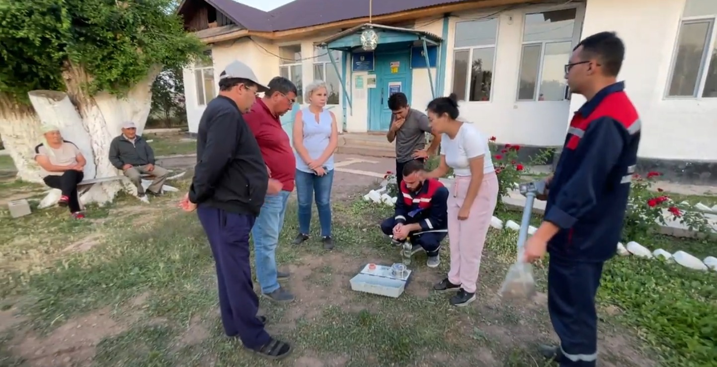 Нормадан асу болды ма? Сарапшылар Шу ауданындағы суды, топырақты және ауаны тексерді