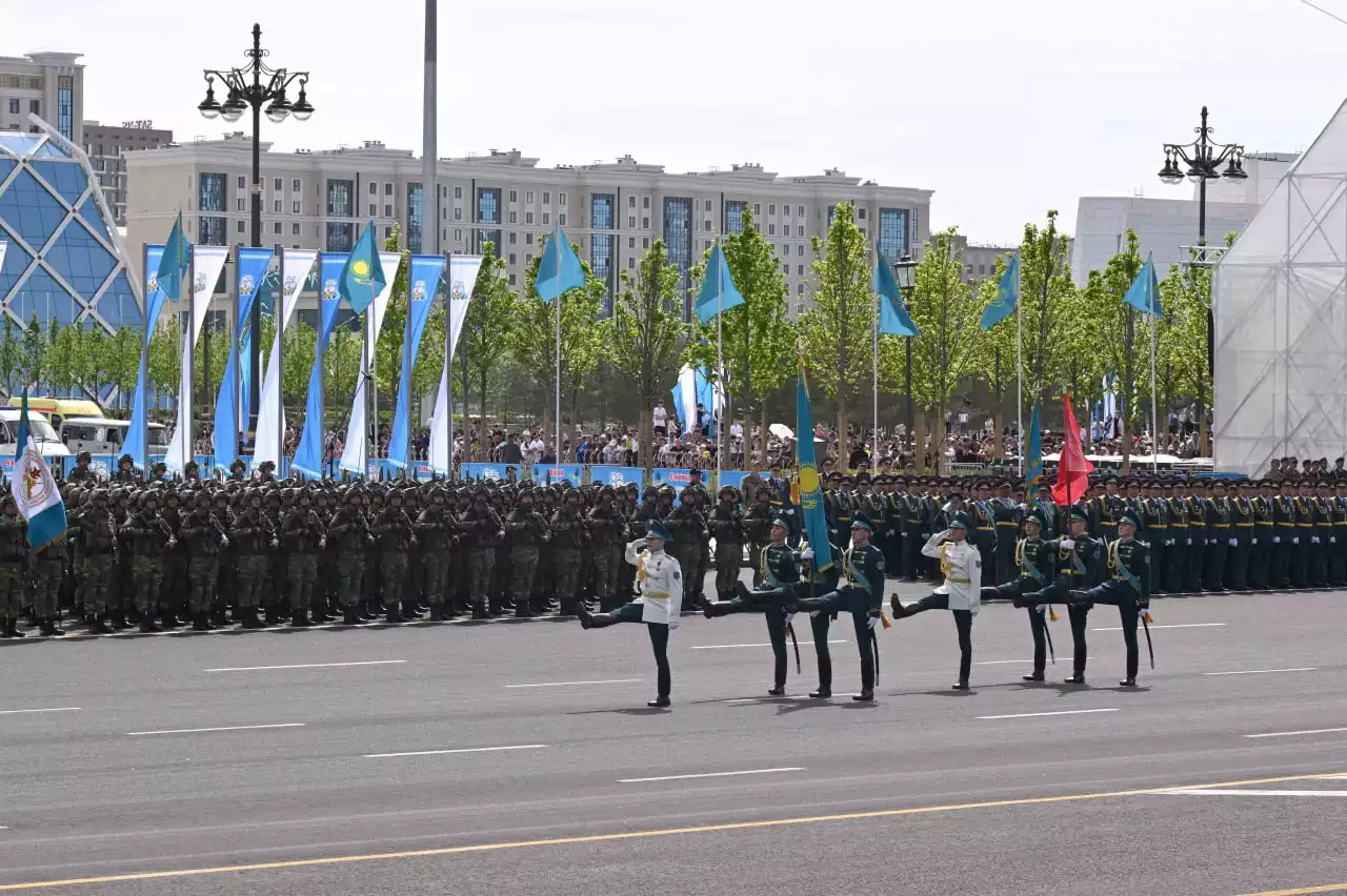 Жеңістің 80 жылдығына арналған парадқа 4 мыңнан аса әскери қызметкер қатысты