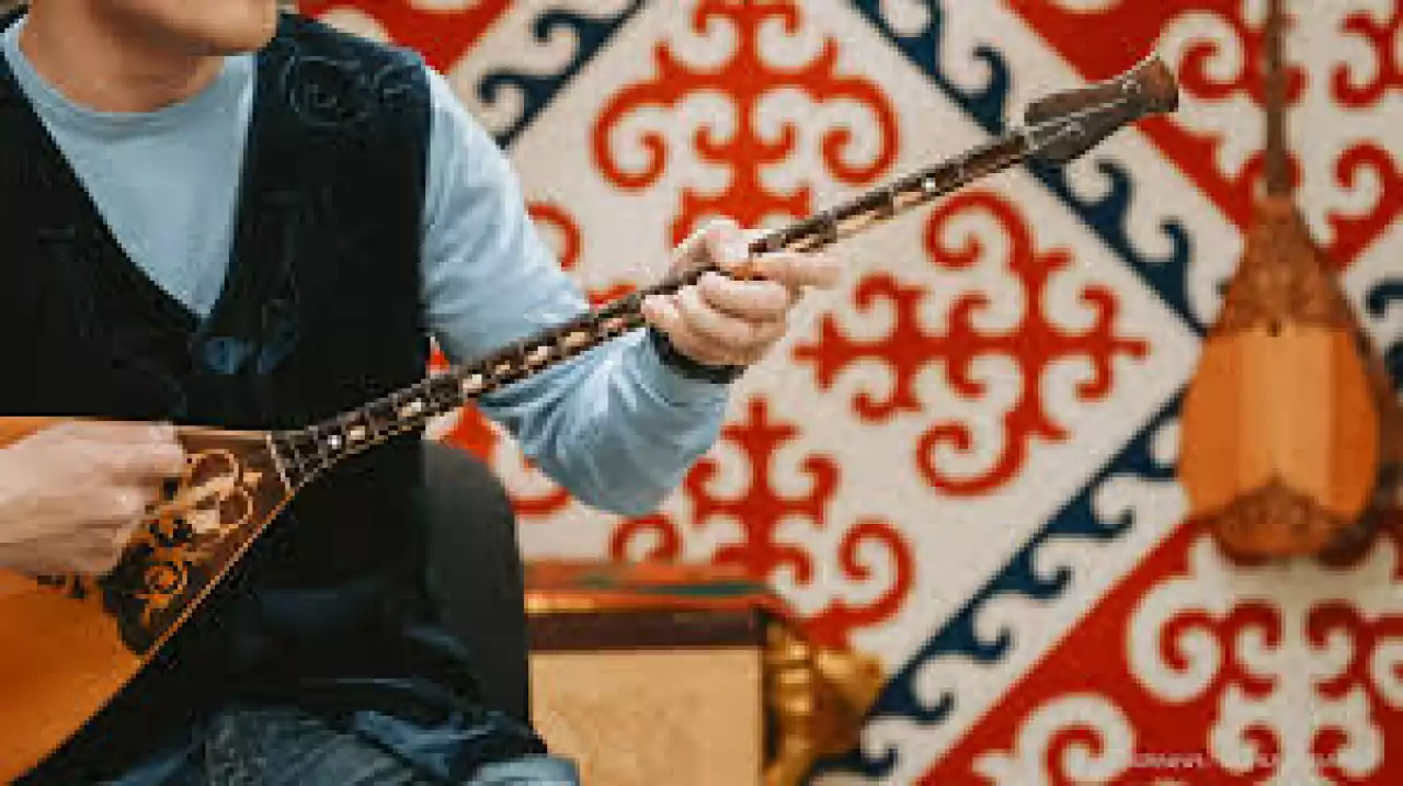Көне аспапты көремін деушілер көп
