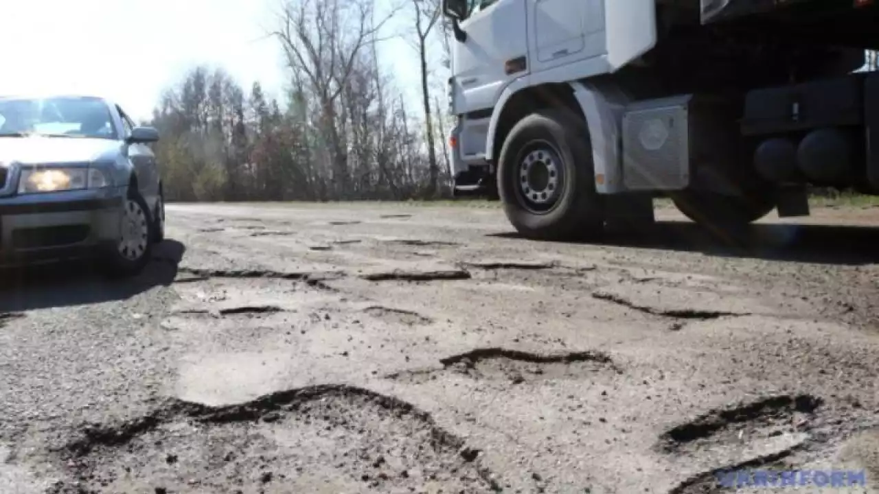 Жол сапасының нашарлауында жүк көліктерінің «үлесі» зор