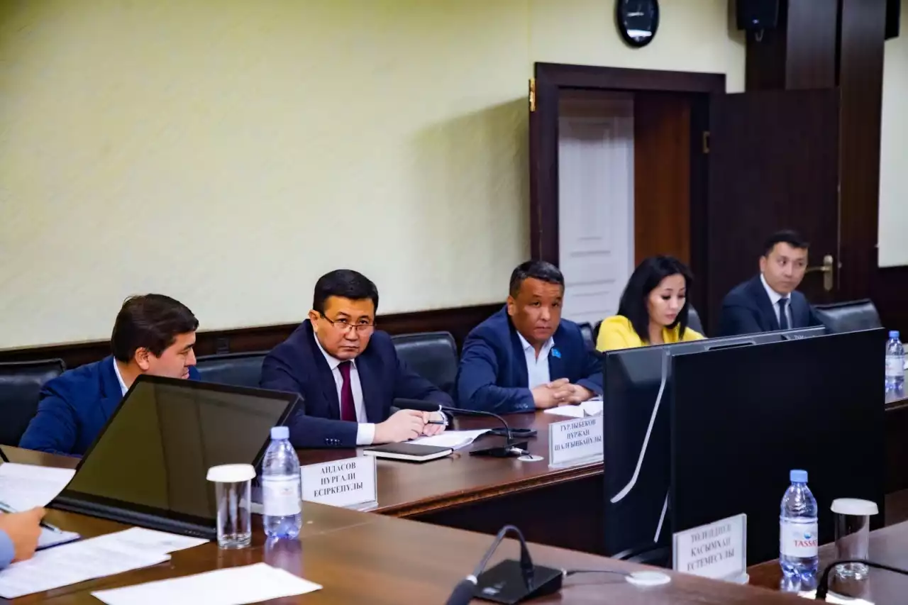 Тәртіптік жазаны 12 күннен кейін алып тастауға не себеп болды?