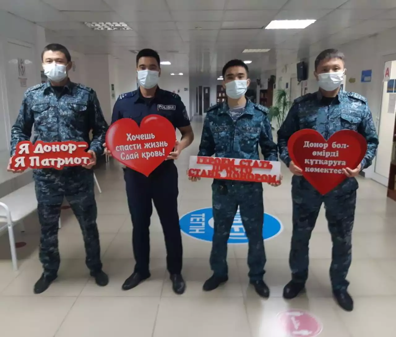 ҚАЖ қызметкерлері қан тапсырып, донор болды