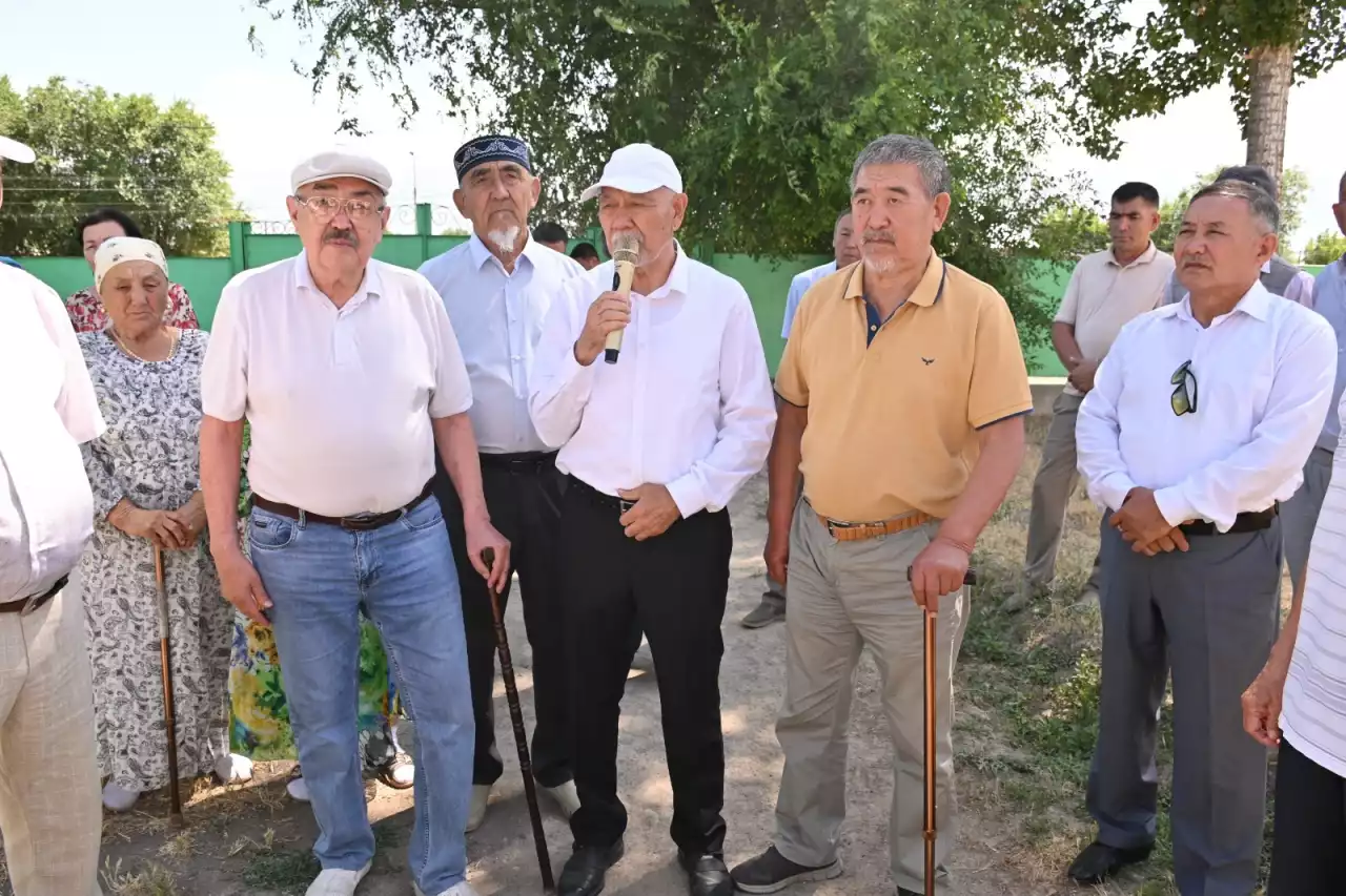 Ауданға Тұрар есімінің  берілуіне зор үлес қосқан еді