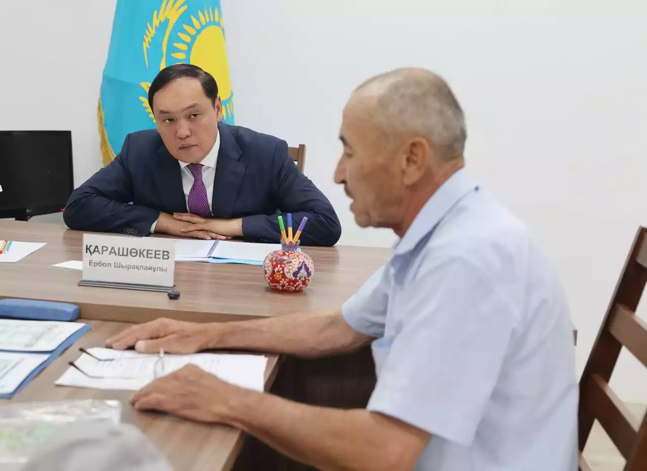 Облыс әкімі азаматтарды қабылдады
