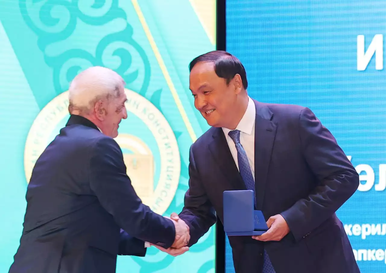 Ата заңым – Айбыным