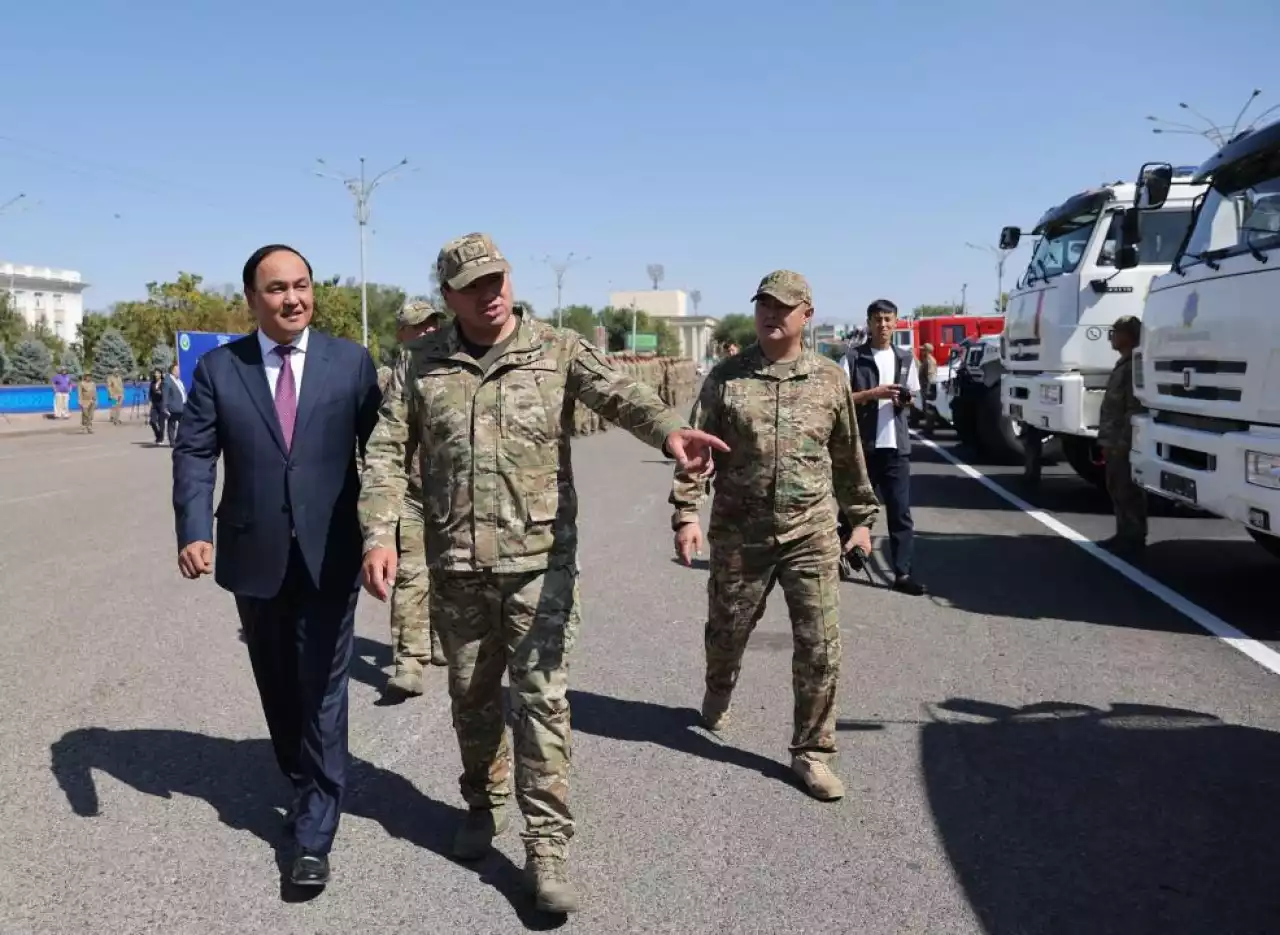 13 заманауи техника 94 формалық киім