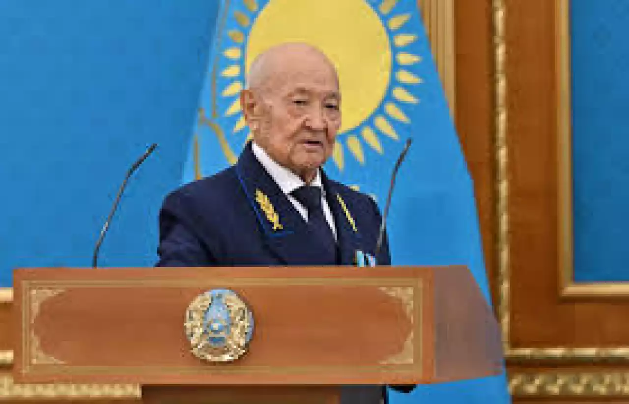 Темір жолдың тарланбозы