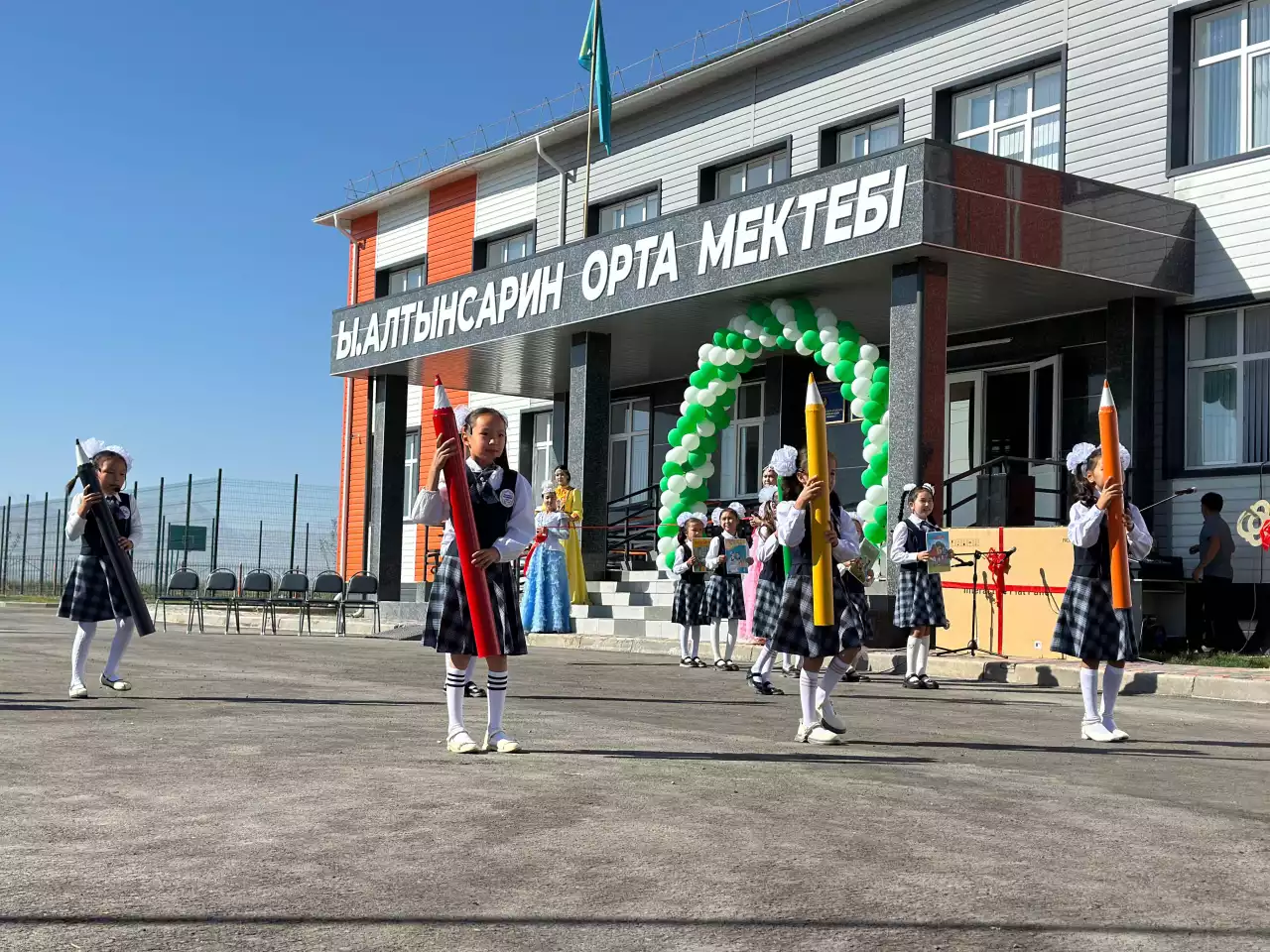 Шалғай аудандардағы мектептер де интернеттің шапағатын көріп отыр