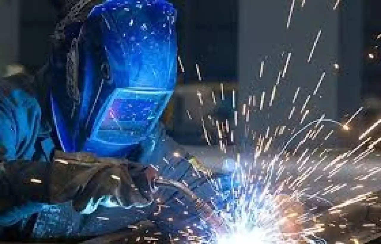 Шебер дәнекерлеуші