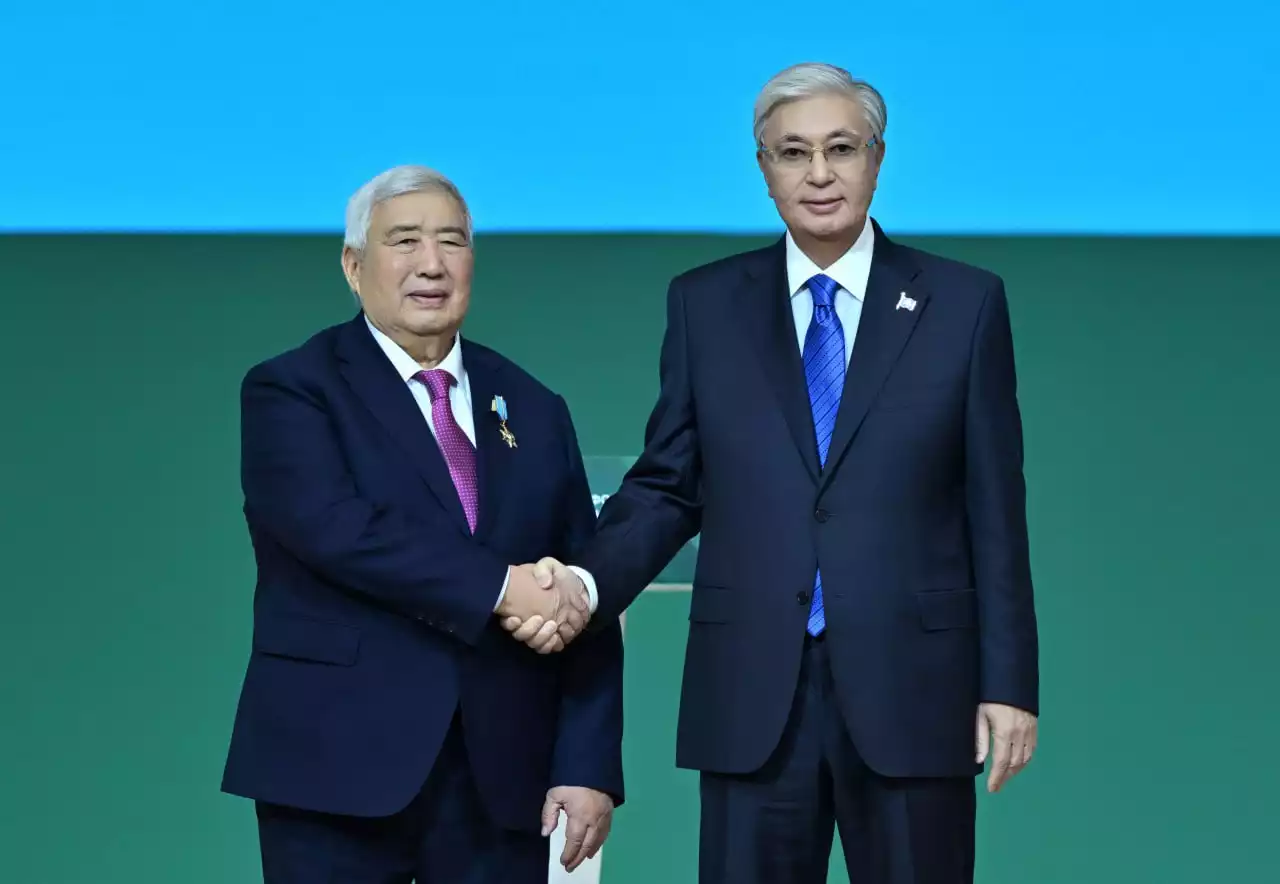 Ақтөбелік диқаншы «Қазақстанның Еңбек Ері» атанды