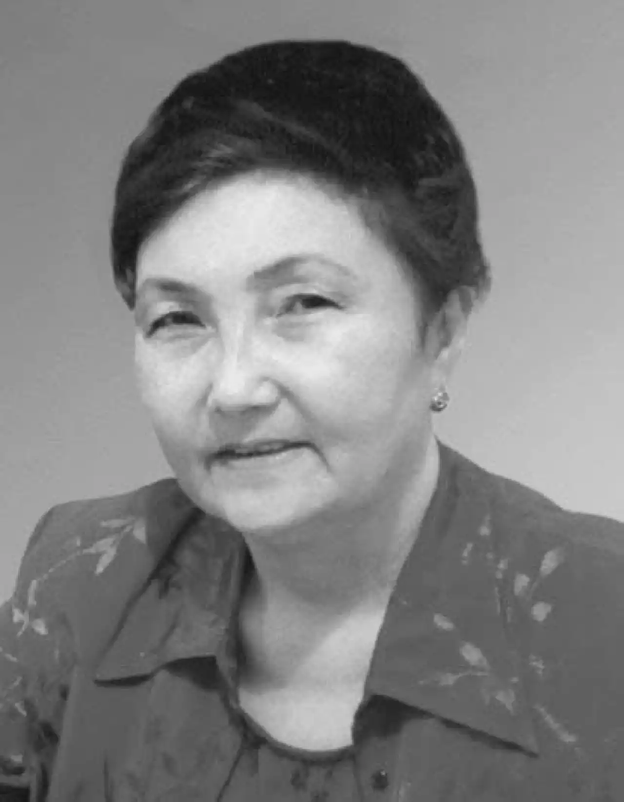 Ақын Күләш Ахметова өмірден озды