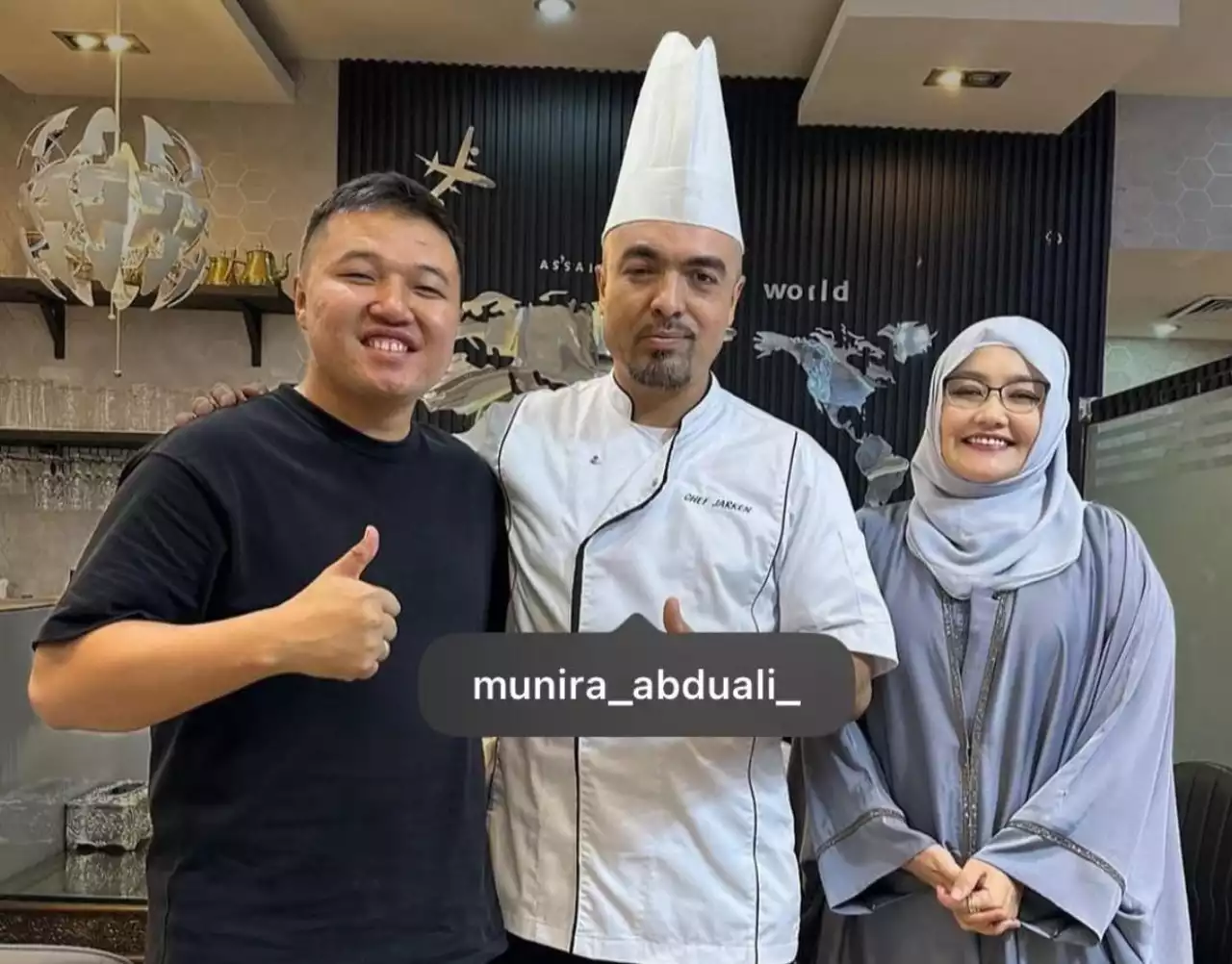 Дубайда кәсіп ашқан