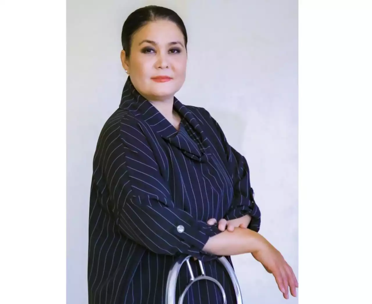 «Қасиетті қара шаңырақта жемісті еңбек ете беремін»