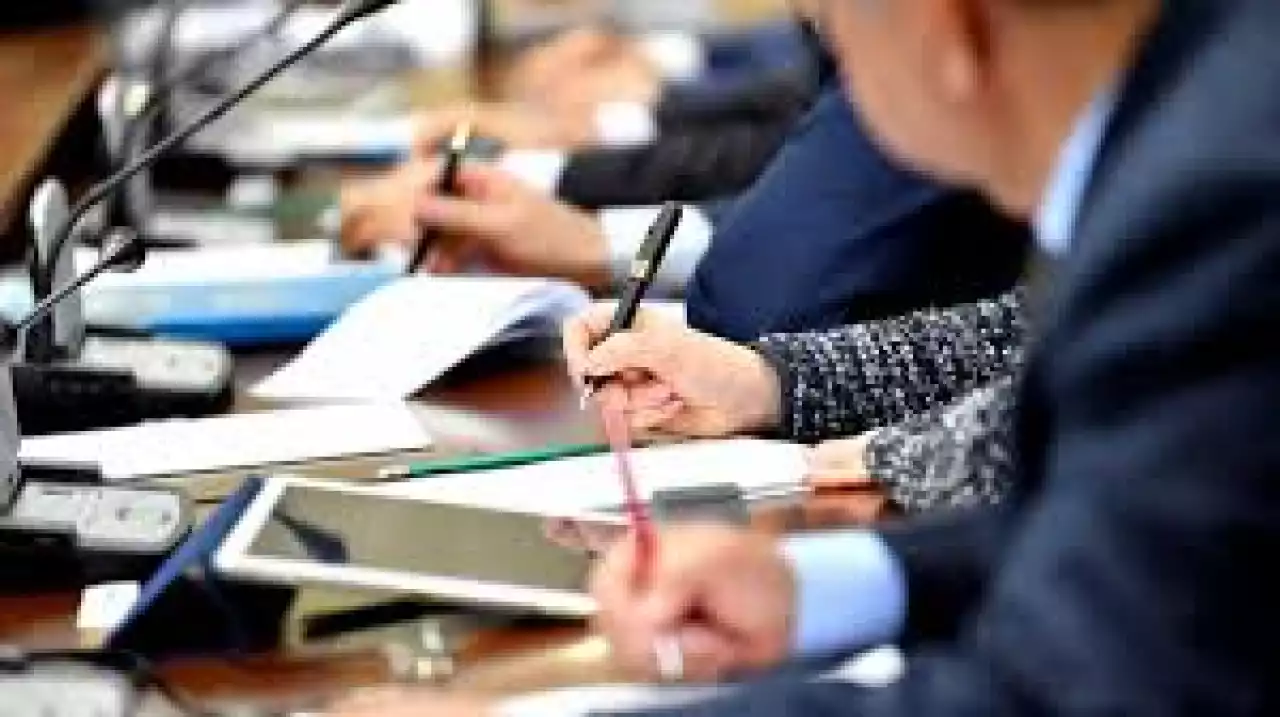 Қоғамға қызмет ету – маңызды міндет