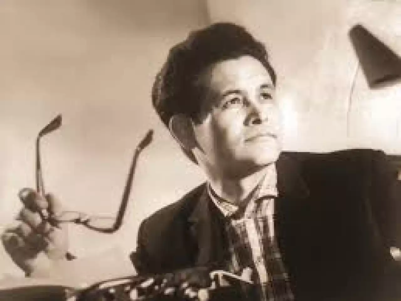 БердібекСоқпақбаевтың соқпағына түскен жазушы еді