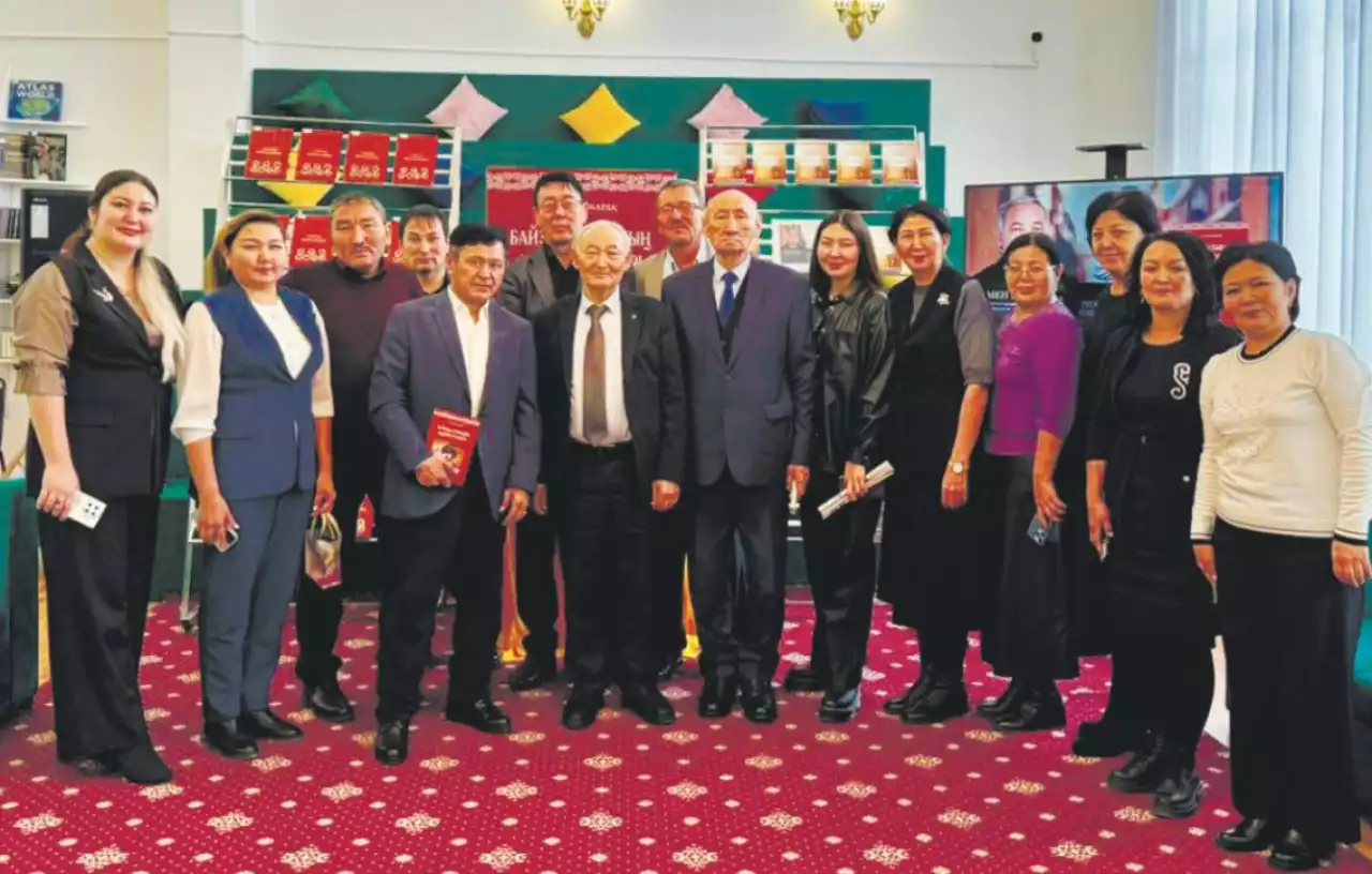 Кітаптың тұсаукесерінде оқырмандар ой бөлісті