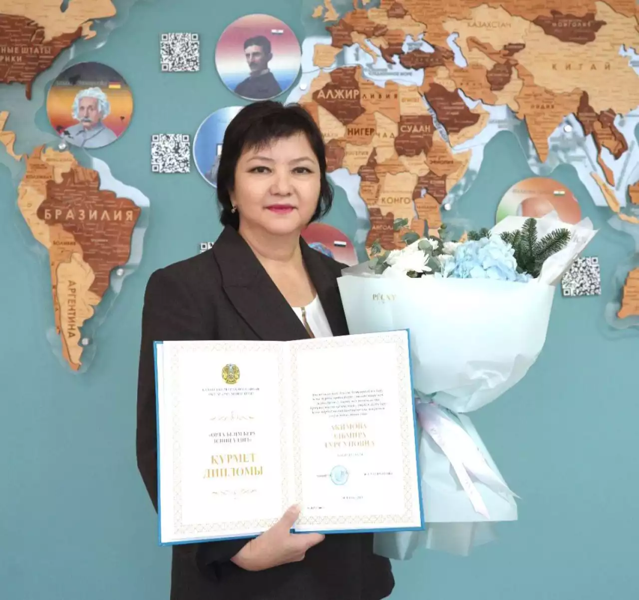 NIS Тараз ұстазы Оқу-ағарту министрлігінің жоғары марапатына ие болды