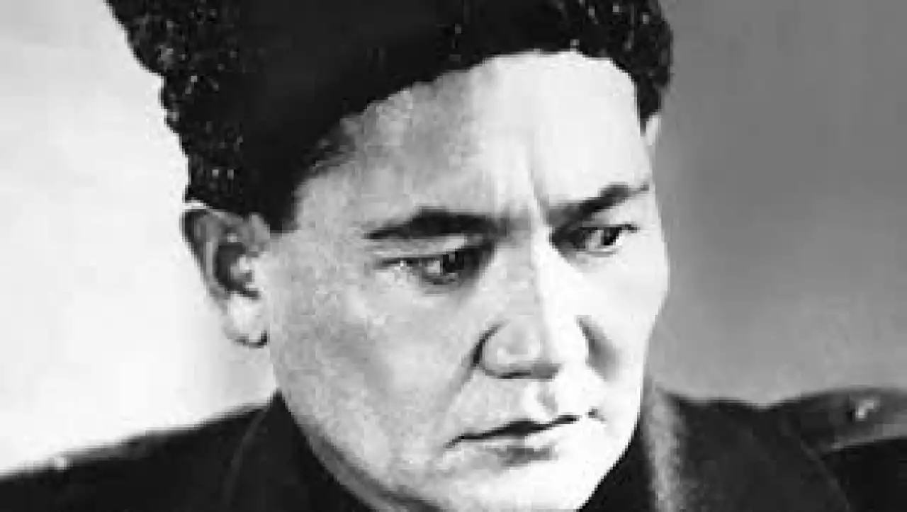 Бауыржан Момышұлының есімі беріледі