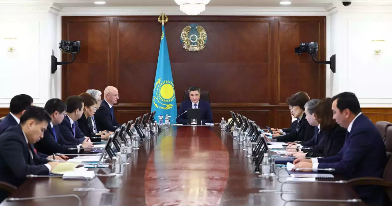 Бектенов Президент тапсырмаларын жүзеге асыру жөнінде кеңес өткізді