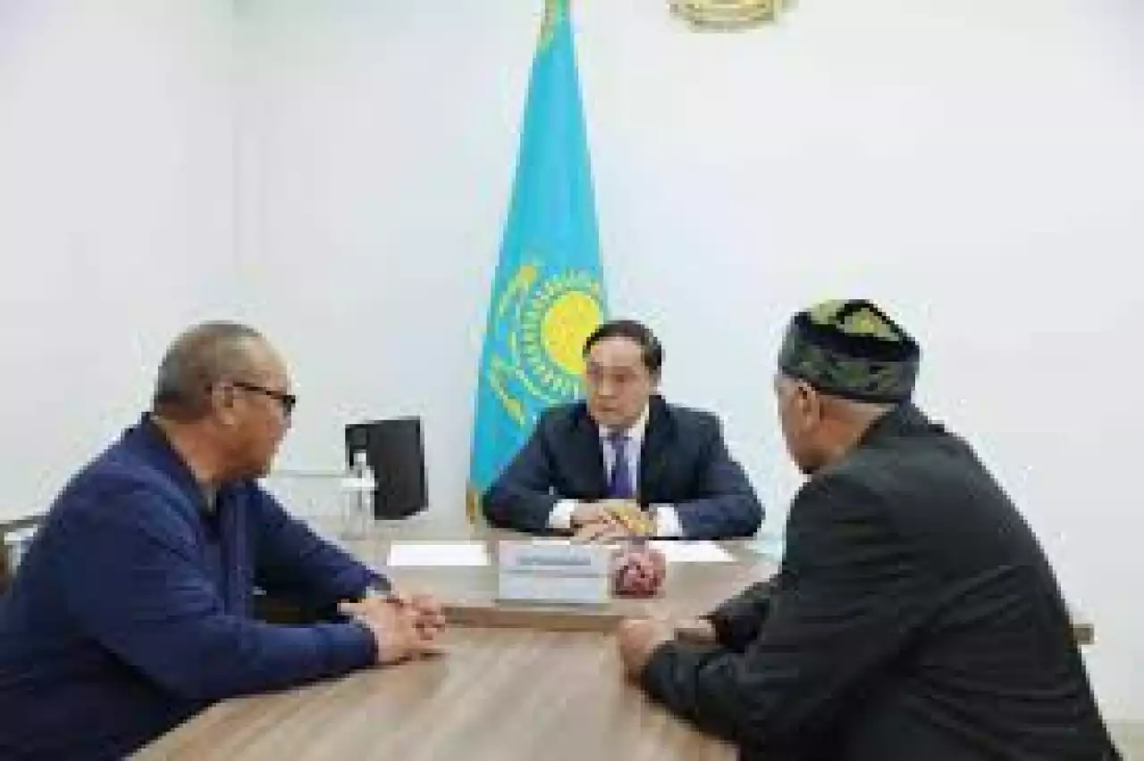 Облыс әкімі азаматтарды жеке қабылдады
