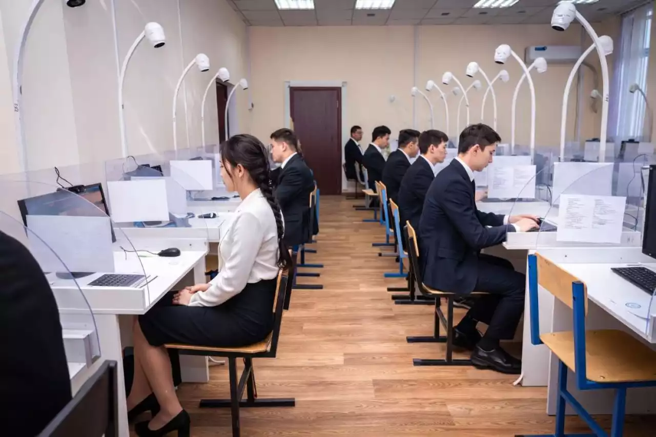 Наурыз айында 184 мың талапкер ҰБТ тапсыруға ниетті