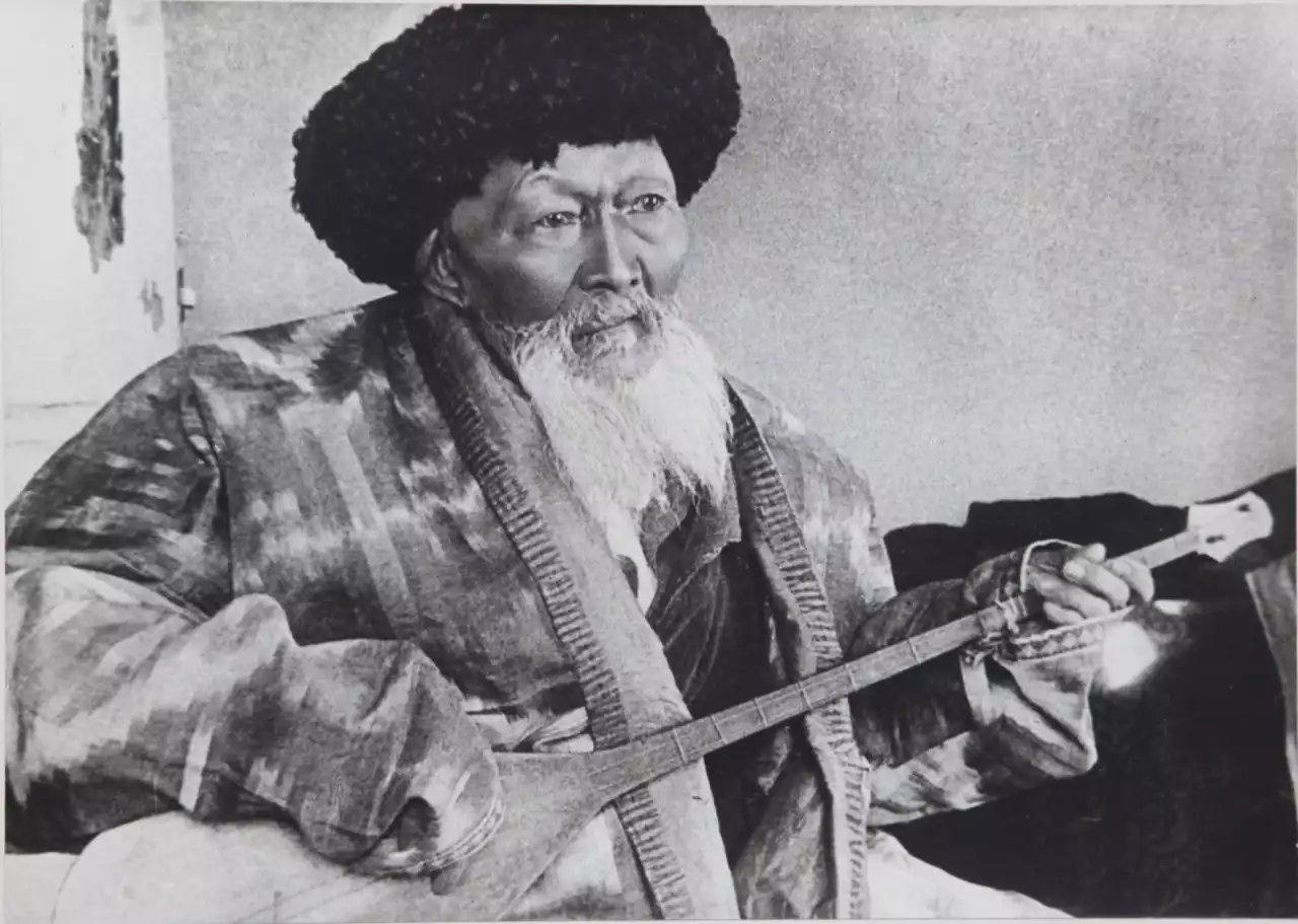 «Жамбылдың жыр керуені» көшпелі кітап көрмесі ақынмен аттас ауданға барды