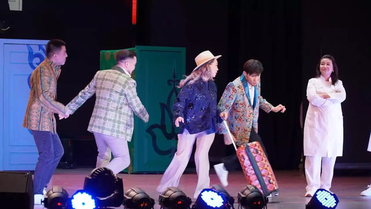 «Мама» жүрекке жеткен рухани кино-концерт