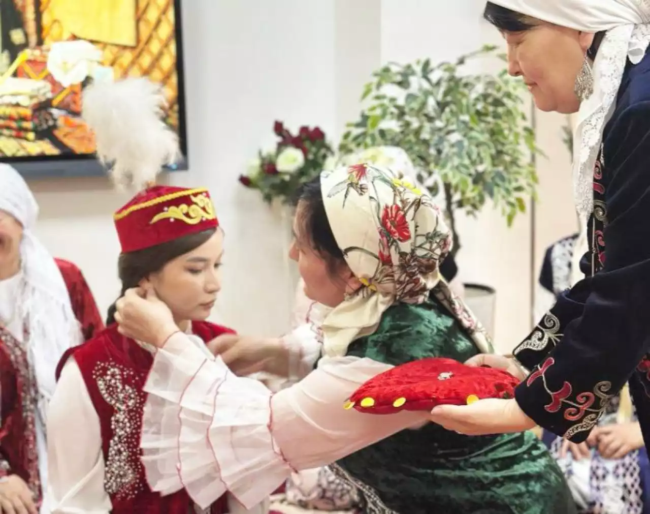 Салт-дәстүр ұлықталған күн