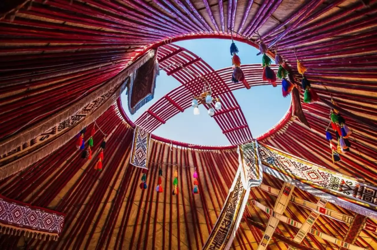 Шаңырақ – ұлт бірлігінің белгісі