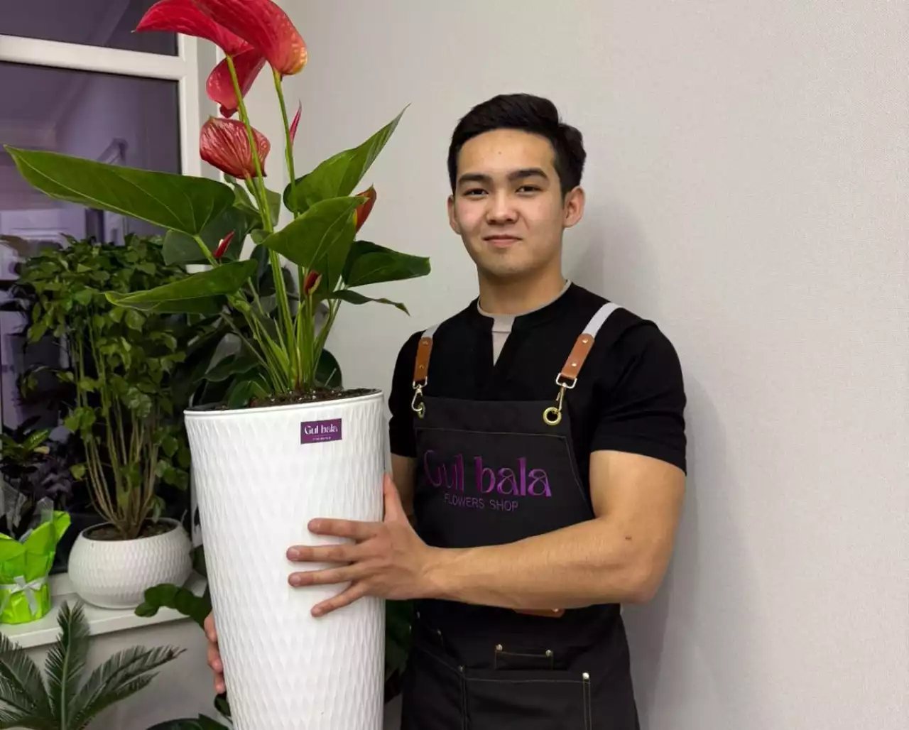 18 жастағы миллионер студент