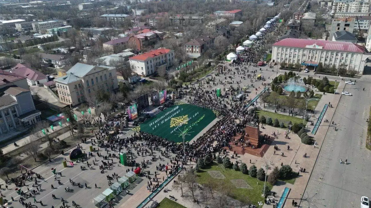 Таразда Наурыз мейрамы кең көлемде атап өтілді