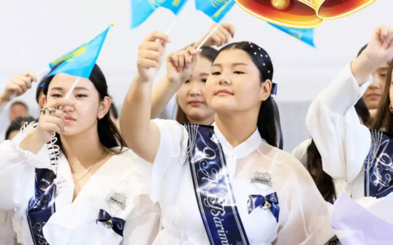 Соңғы қоңырау сән-салтанатсыз өте ме?