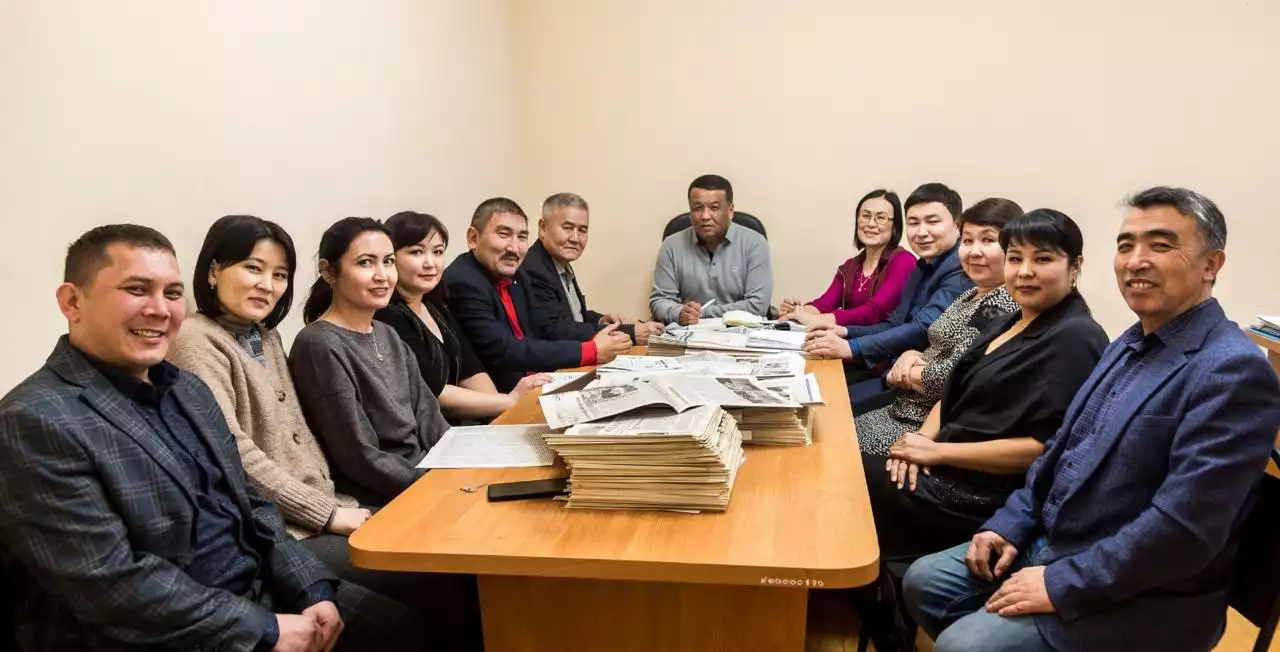 Заманмен үндес басылым шежіресінің жарқын беттері